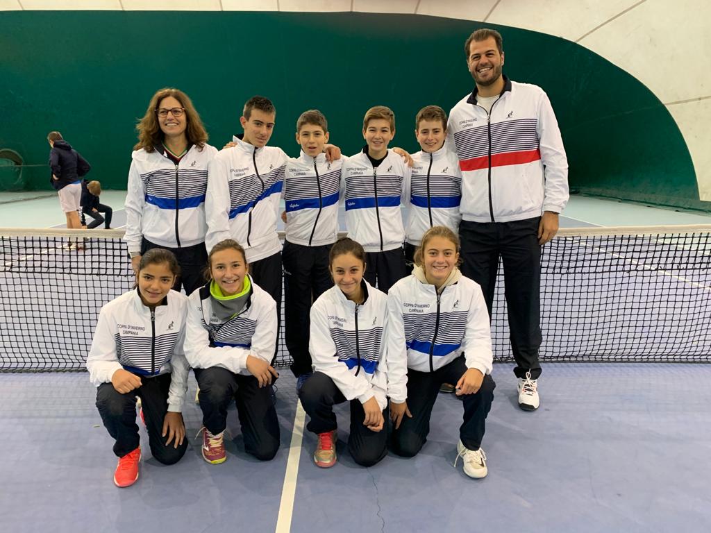 COPPA D’INVERNO. Gli under dell’Accademia Tennis Napoli si fanno onore. Lorenzo De Martino imbattuto, Francesca De Matteo sempre decisiva, bravo anche Luigi D’Alisa