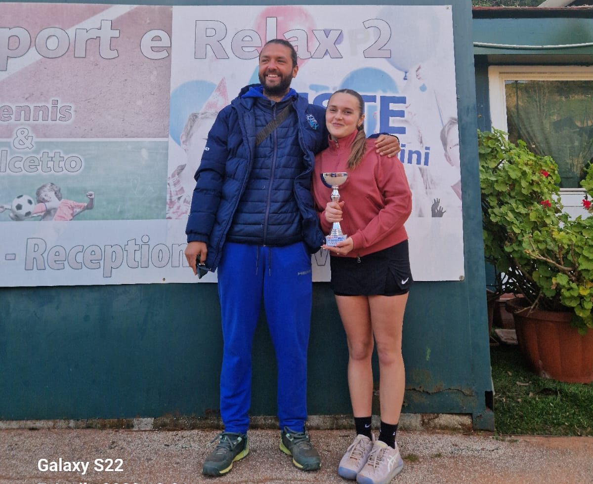 GIADA CONQUISTA la finale alla tappa del Tennis Trophy del Fireball