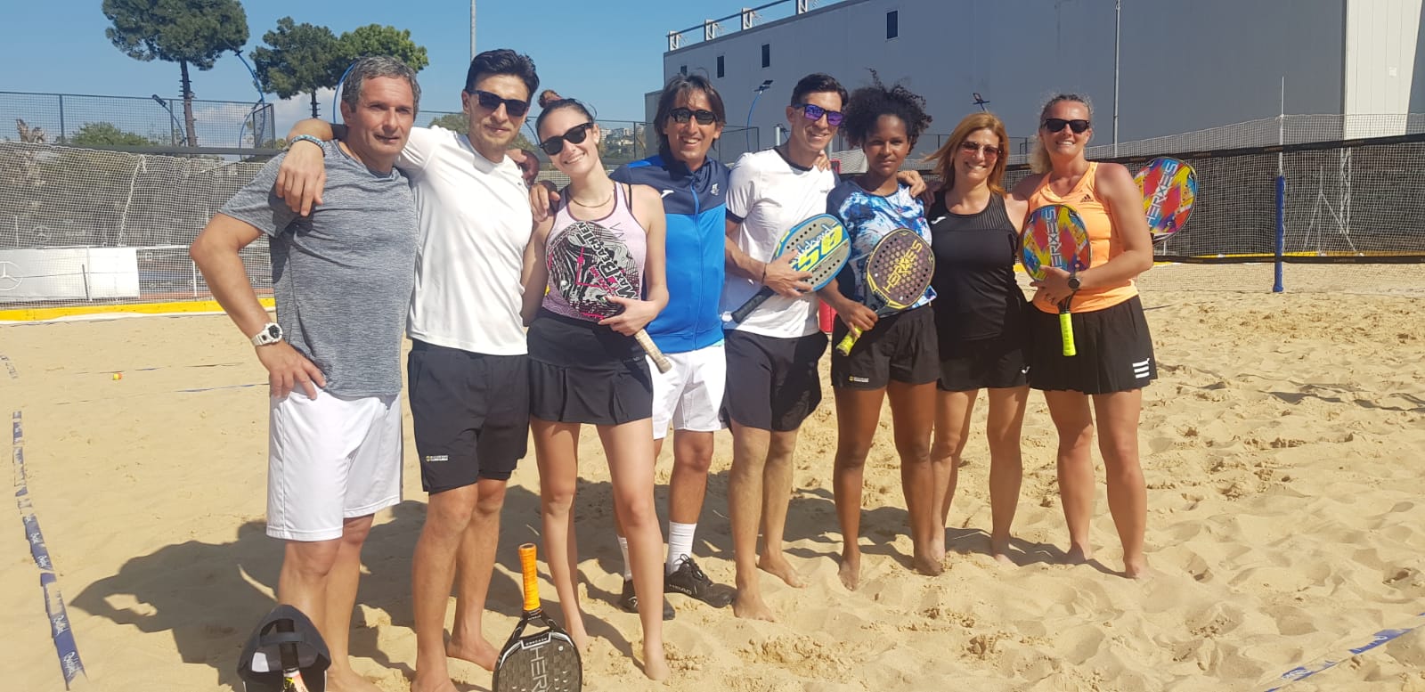 BEACH TENNIS BOOM. Al Rama Club e all’Accademia Tennis Napoli si parte